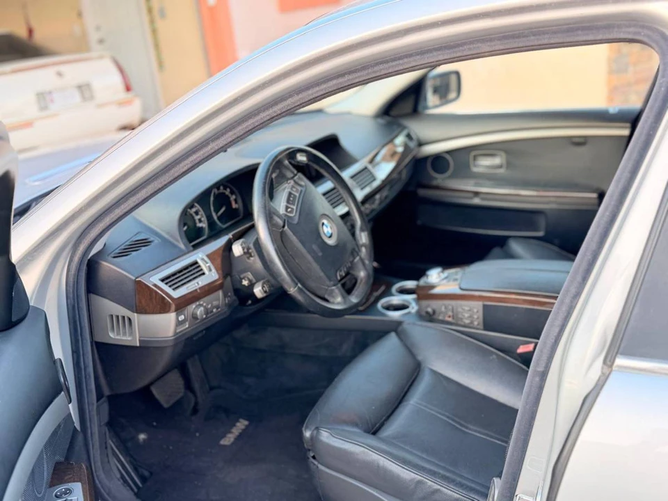 2004 BMW E65/E66 7 Series - Image 6 of 7
