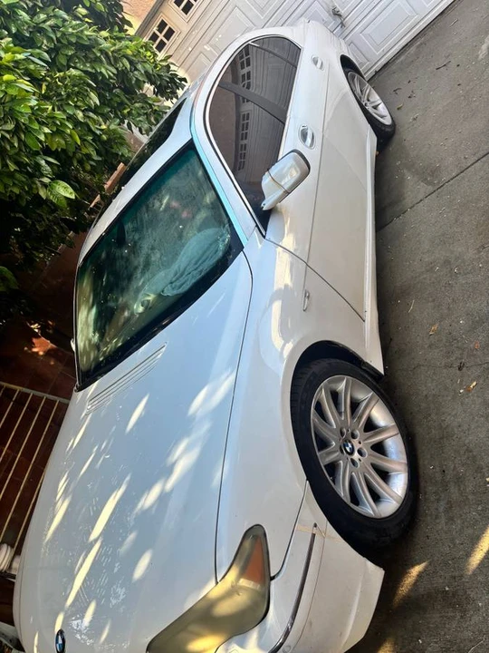 2004 BMW E65/E66 7 Series - Image 2 of 3