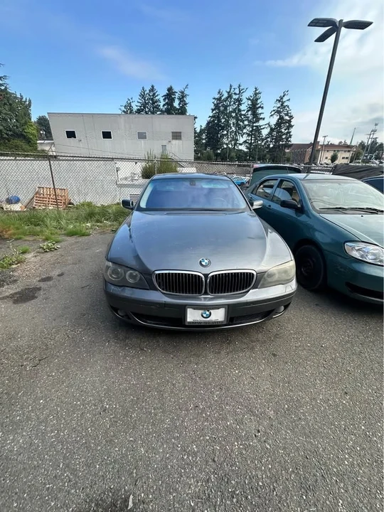 2008 BMW E65/E66 750i & 760i Sedan - Image 2 of 3
