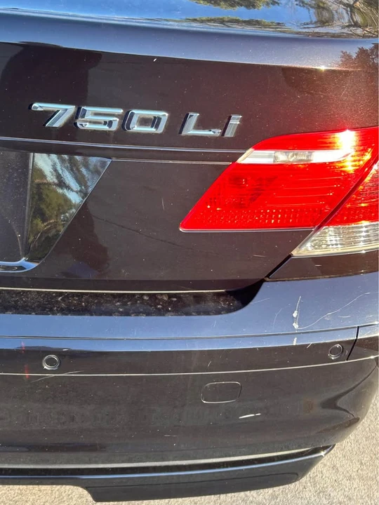 2007 BMW E65/E66 750i & 760i Sedan - Image 5 of 10