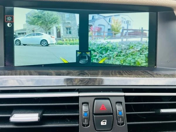 BMW E38 750i & 750iL Sedan - Image 17 of 21