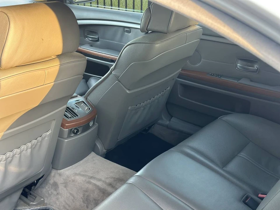 2006 BMW E65/E66 750i & 760i Sedan - Image 20 of 24