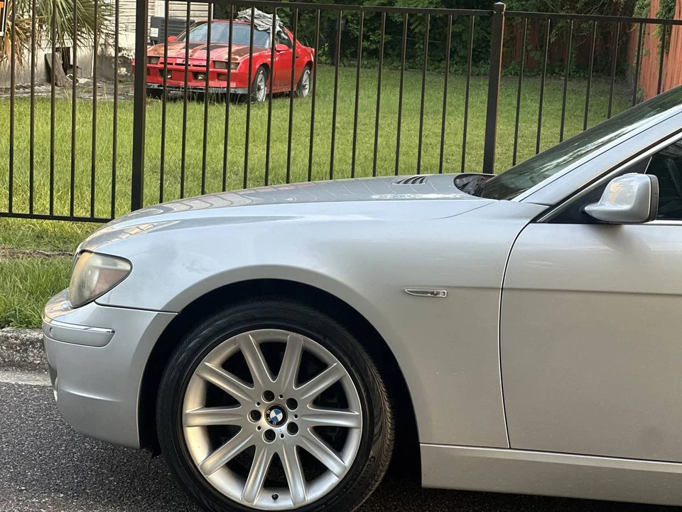 2006 BMW E65/E66 750i & 760i Sedan - Image 5 of 24