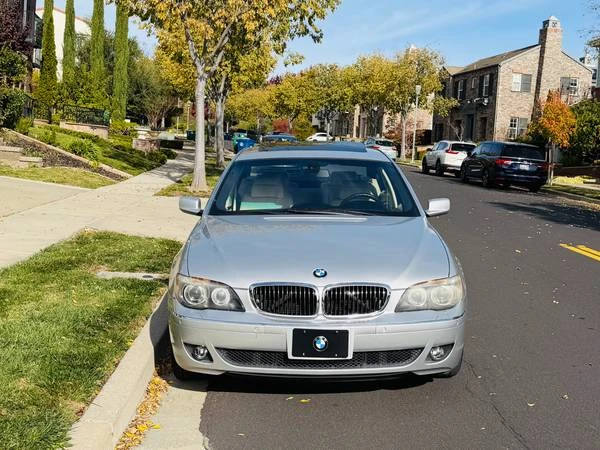 2006 BMW E65/E66 750i & 760i Sedan - Image 8 of 21