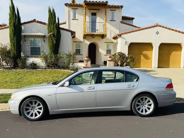 2006 BMW E65/E66 750i & 760i Sedan - Image 2 of 21