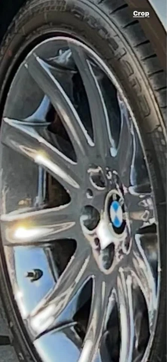 BMW E38 750i & 750iL Sedan - Image 10 of 10