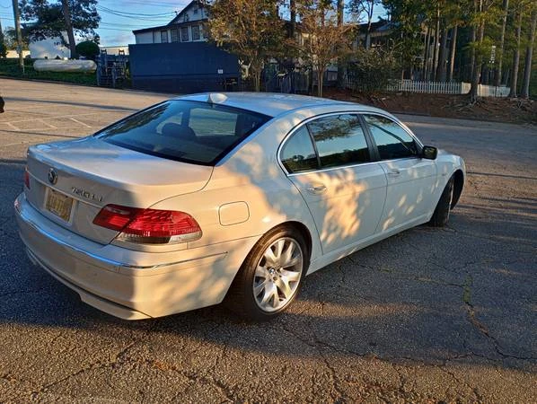 2007 BMW E65/E66 750i & 760i Sedan - Image 4 of 5