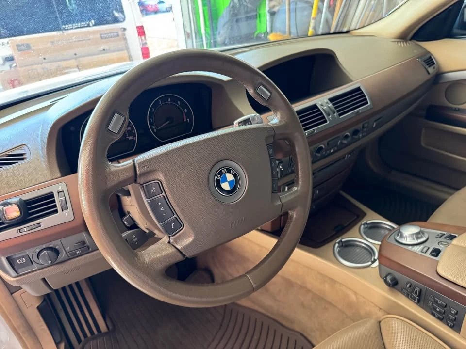 2005 BMW E65/E66 750i & 760i Sedan - Image 5 of 9