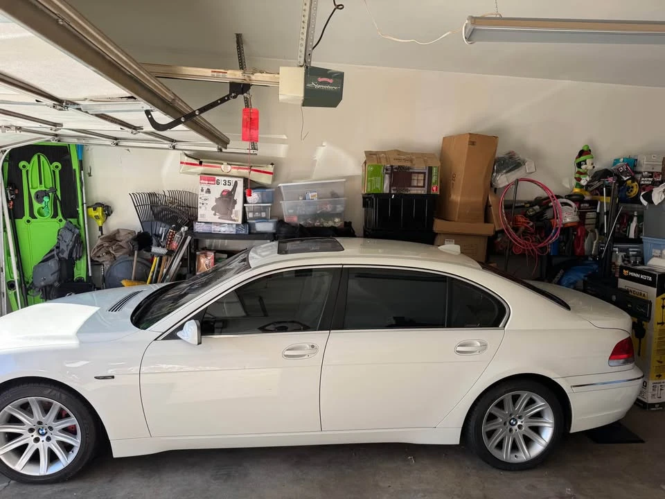 2005 BMW E65/E66 750i & 760i Sedan - Image 2 of 9