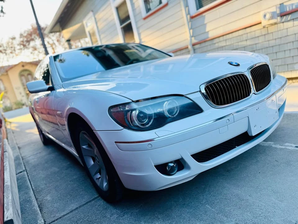 2008 BMW E65/E66 750i & 760i Sedan - Image 4 of 9