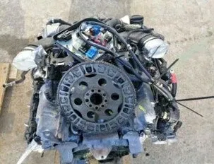 BMW 750i 4.4L Engine