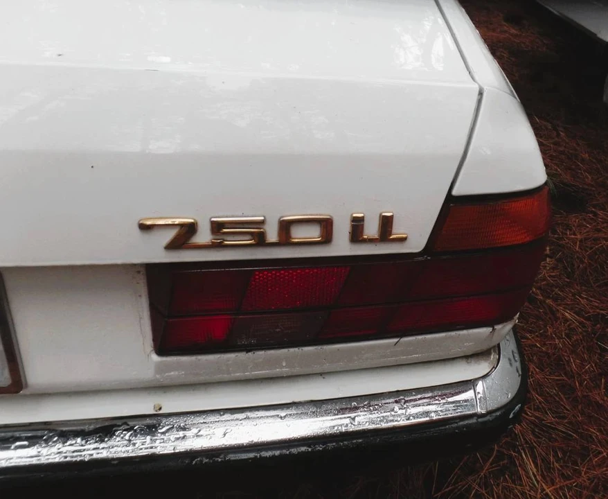1991 BMW E32 7 Series - Image 21 of 21