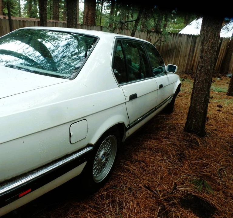 1991 BMW E32 7 Series - Image 5 of 21