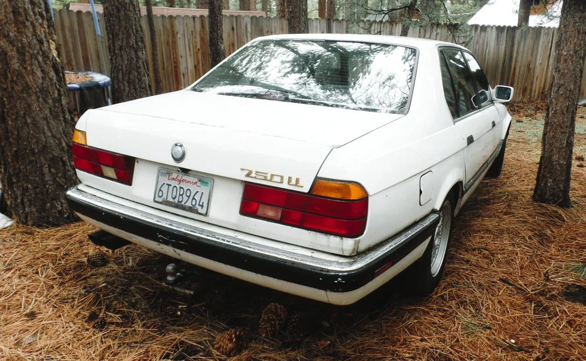 1991 BMW E32 7 Series - Image 3 of 23