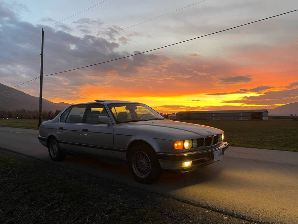 1990 BMW E32 7 Series - Image 6 of 23