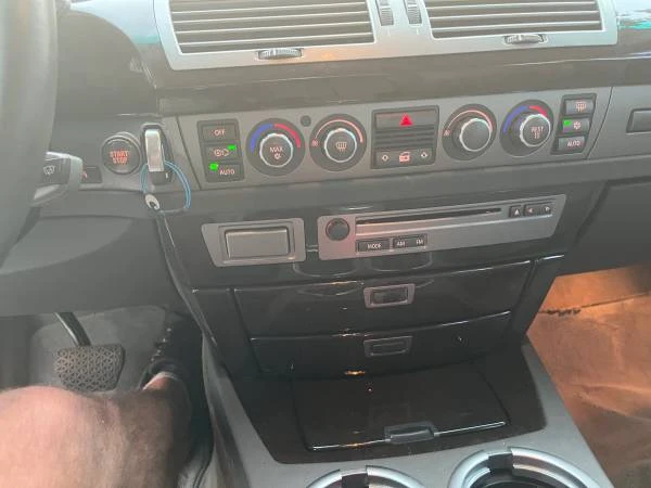 2007 BMW E65/E66 750i & 760i Sedan - Image 7 of 21