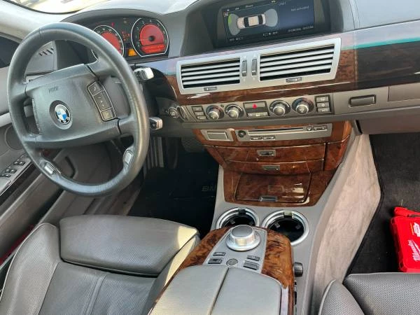 2006 BMW E65/E66 750i & 760i Sedan - Image 8 of 17