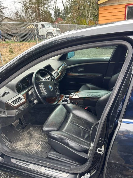 2003 BMW E65/E66 750i & 760i Sedan - Image 9 of 16