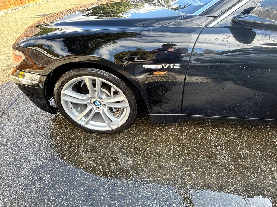 2003 BMW E65/E66 750i & 760i Sedan - Image 15 of 16