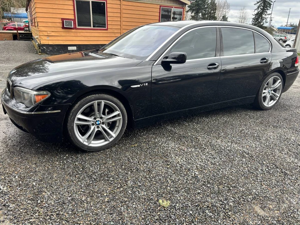 2003 BMW E65/E66 750i & 760i Sedan - Image 11 of 16