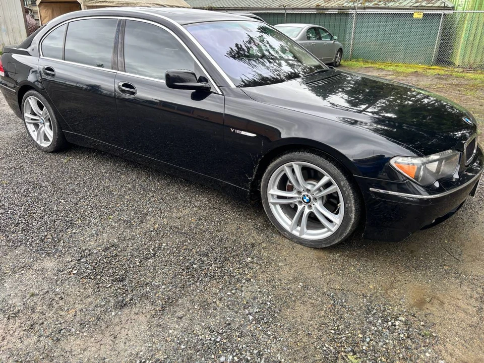 2003 BMW E65/E66 750i & 760i Sedan - Image 13 of 16