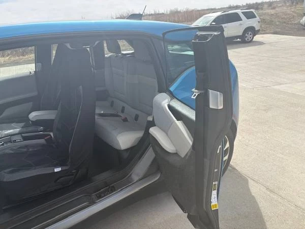 2017 BMW i3 - Image 10 of 10