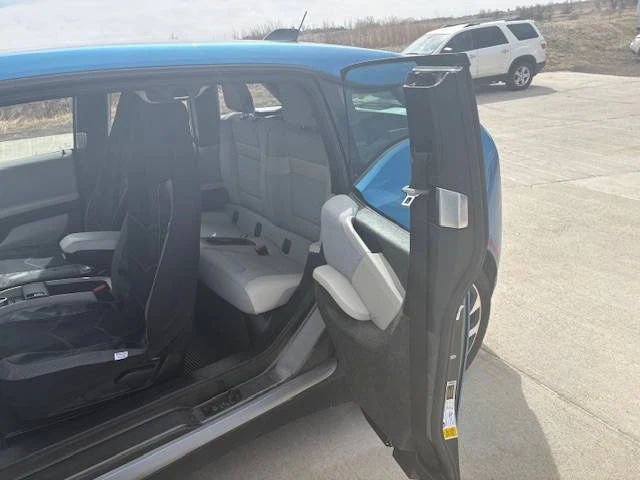 2017 BMW i3 - Image 6 of 10