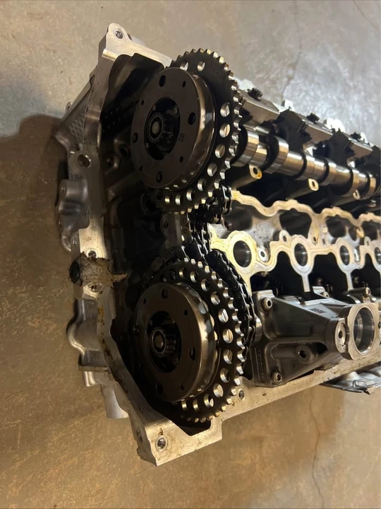 2022 Parts & Memorabilia Engines - Image 4 of 8