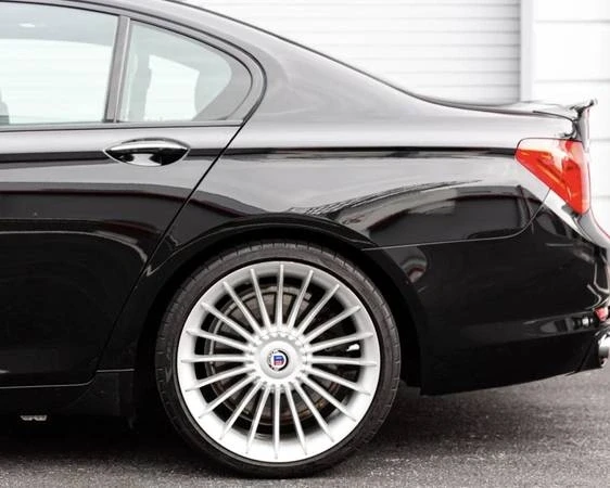 2011 BMW Alpina B7 - Image 11 of 14