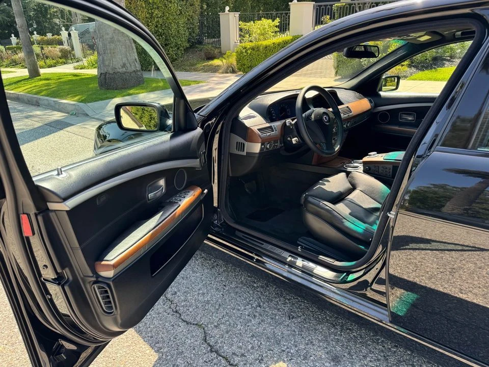 2007 BMW E65/E66 7 Series - Image 9 of 21