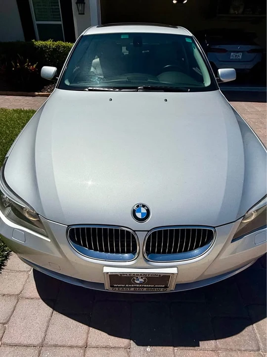 2009 BMW E60 5 Series Sedan - Image 2 of 9