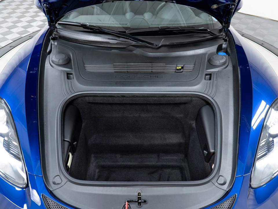 2021 Porsche 718 Cayman GT4 - Image 13 of 31
