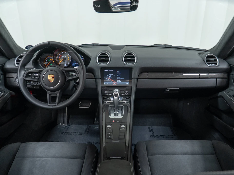 2021 Porsche 718 Cayman GT4 - Image 23 of 31