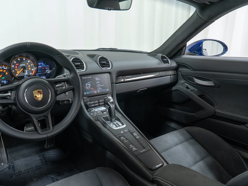 2021 Porsche 718 Cayman GT4 - Image 24 of 31