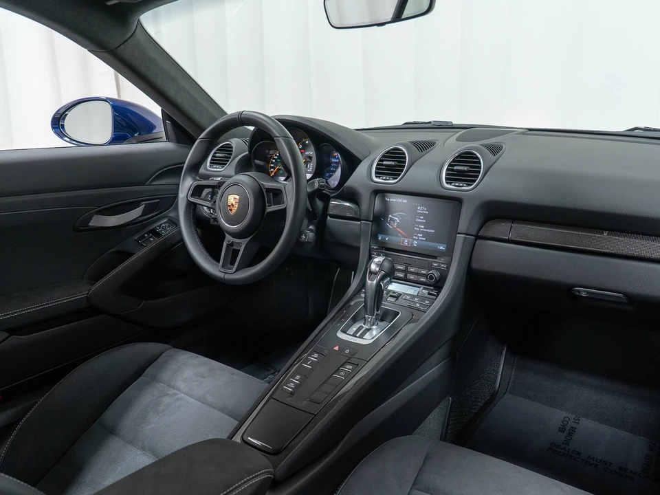 2021 Porsche 718 Cayman GT4 - Image 22 of 31