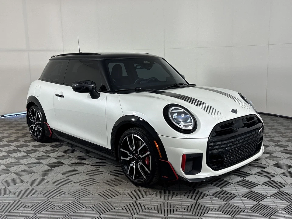 2025 Mini Mini 4th Gen - Image 7 of 31