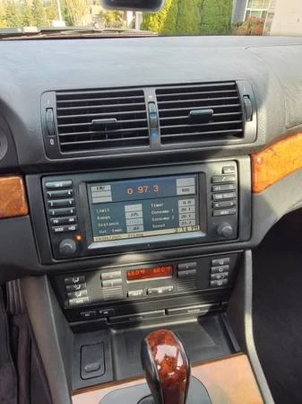 BMW E39 5 Series - Image 6 of 10