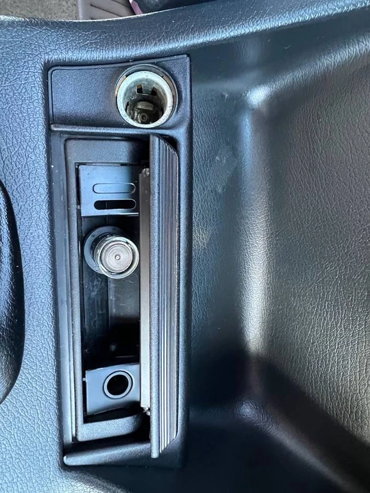 1984 BMW E30 3 Series - Image 12 of 14