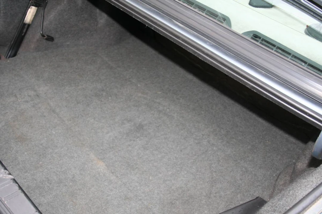 1988 BMW E30 3 Series - Image 10 of 22