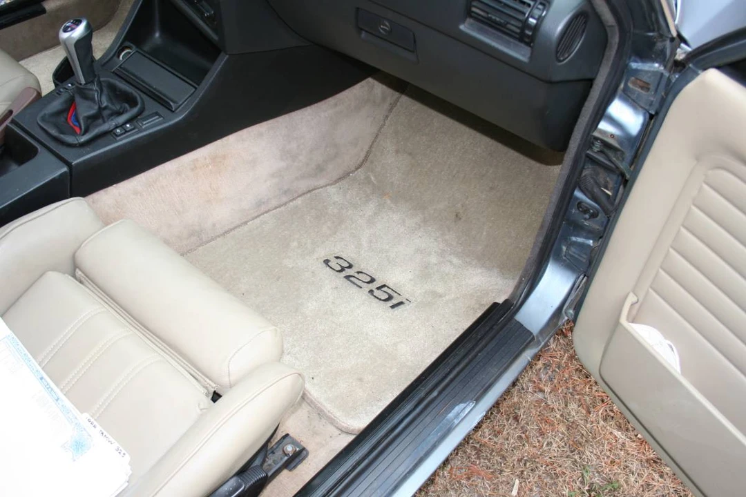 1988 BMW E30 3 Series - Image 17 of 22