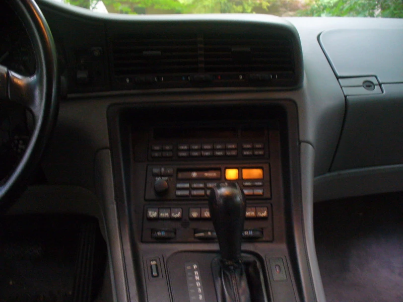 1991 BMW E31 850i & 850Ci - Image 2 of 3
