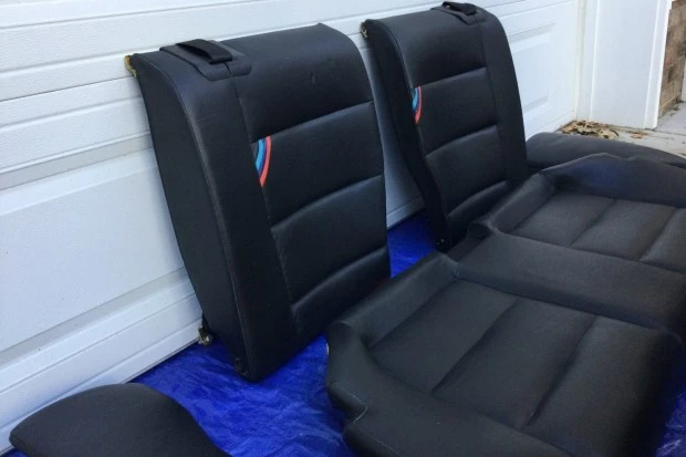 Parts & Memorabilia Seats & Interior - Image 4 of 4