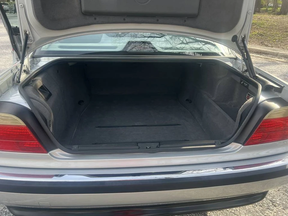 2000 BMW E38 7 Series - Image 17 of 23