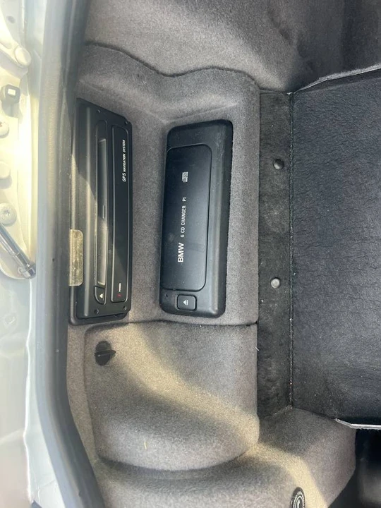 2000 BMW E38 7 Series - Image 18 of 23