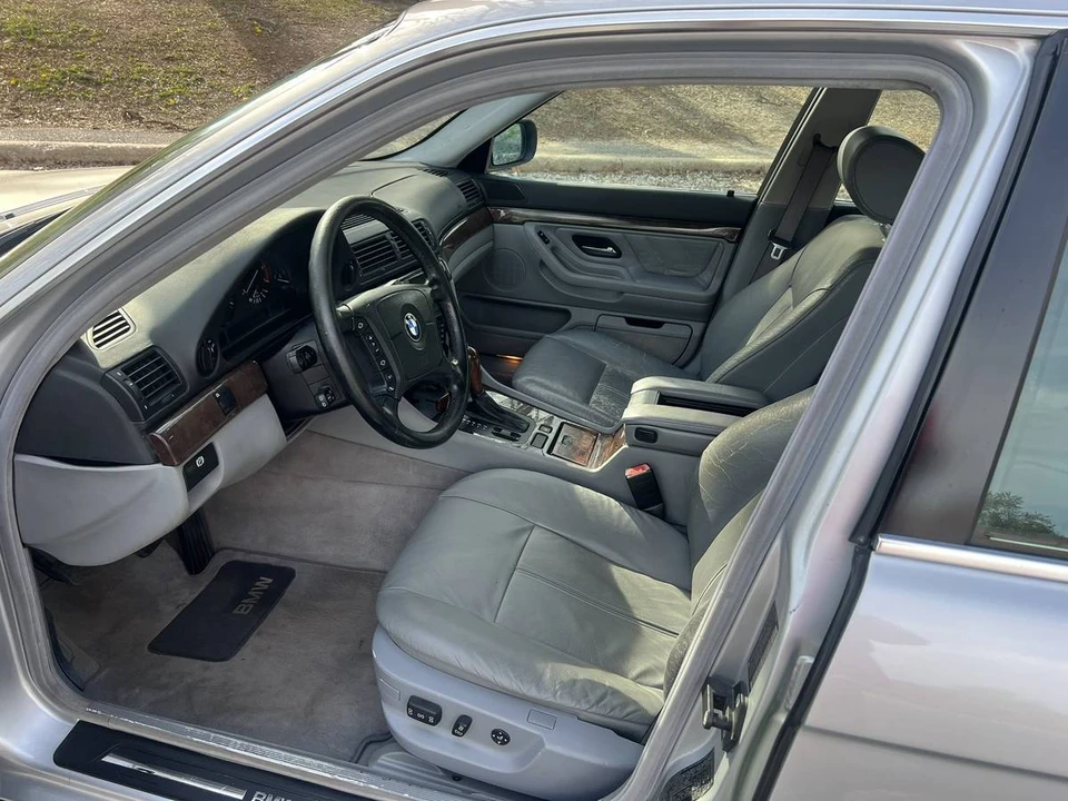 2000 BMW E38 7 Series - Image 5 of 23