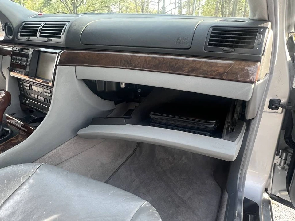 2000 BMW E38 7 Series - Image 7 of 23