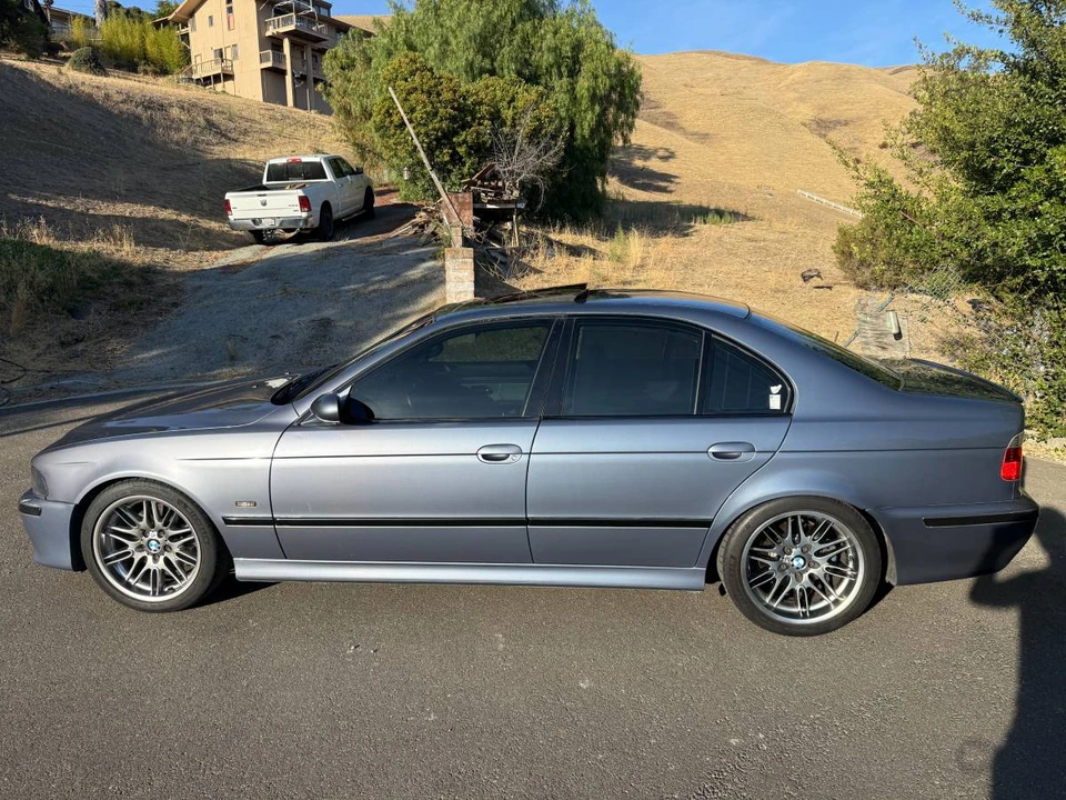 2001 BMW E39 5 Series - Image 3 of 24