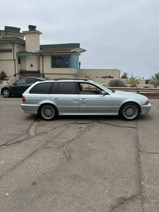 2001 BMW E39 540i - Image 4 of 14