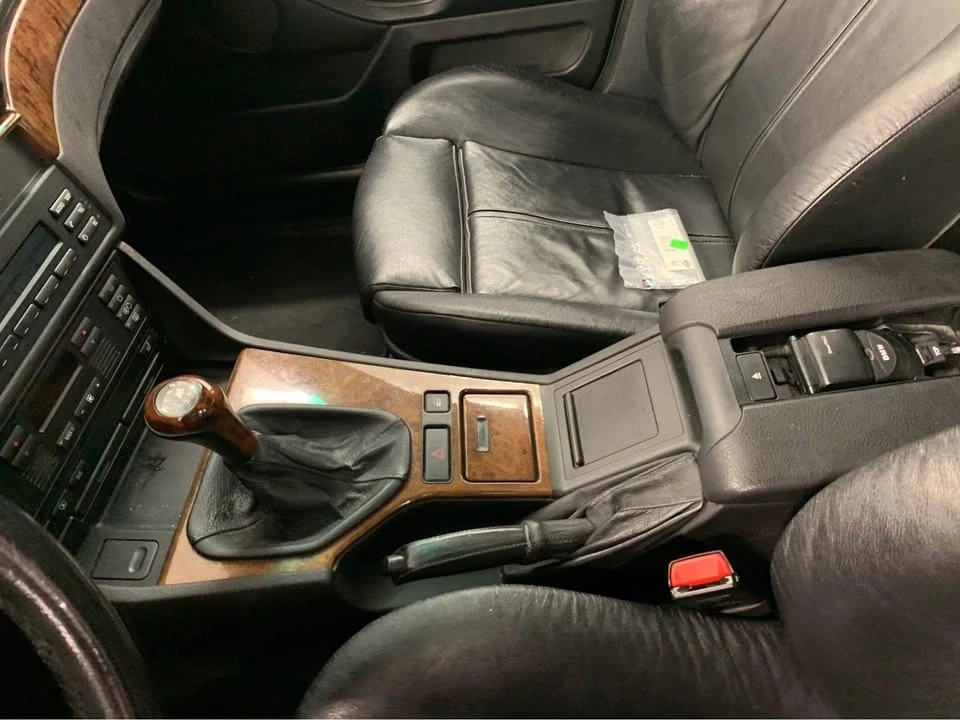 2001 BMW E39 540i - Image 2 of 6