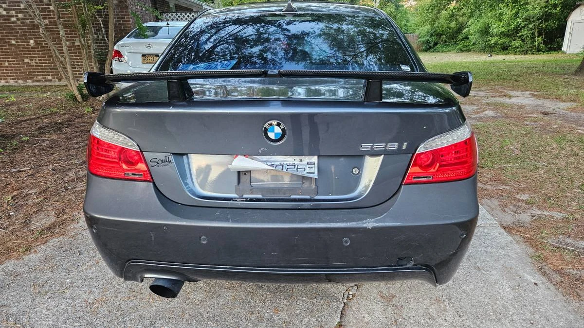 2010 BMW E60 5 Series Sedan - Image 3 of 4